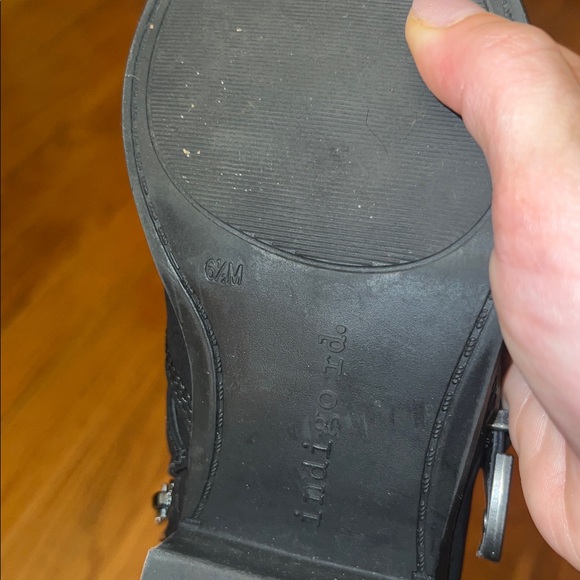 Indigo Rd. Black Western Buckle Strap Pointed Toe Moto Booties Women’s Size 6.5 - Picture 5 of 7